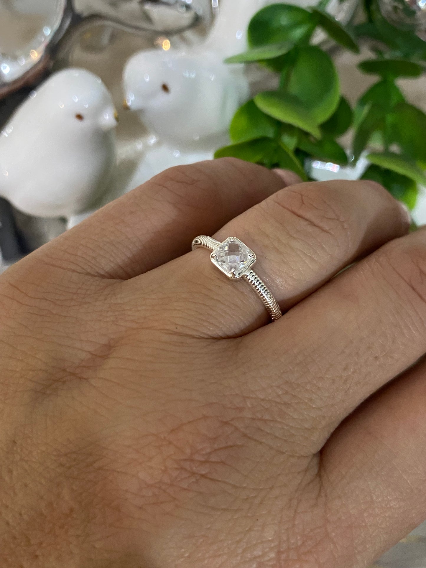 Anillo punto de luz cuadrado • Plata italiana
