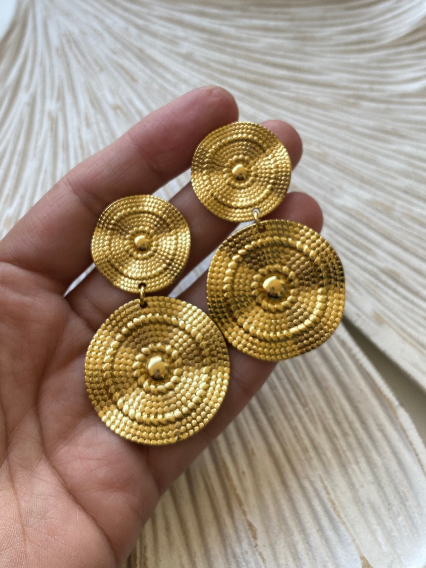 Aros sol de justicia dorado