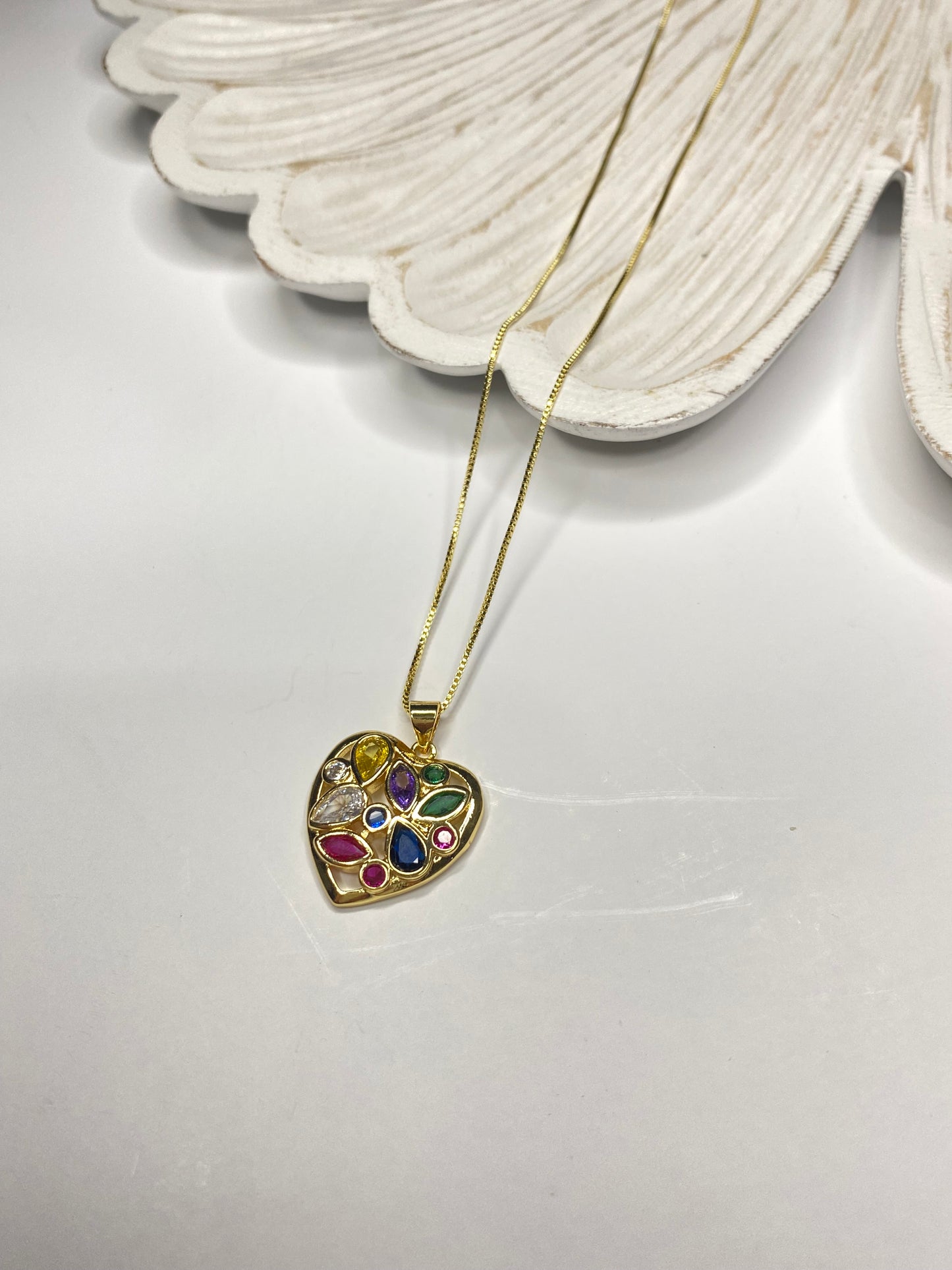 Collar Corazón Cristales de colores baño oro