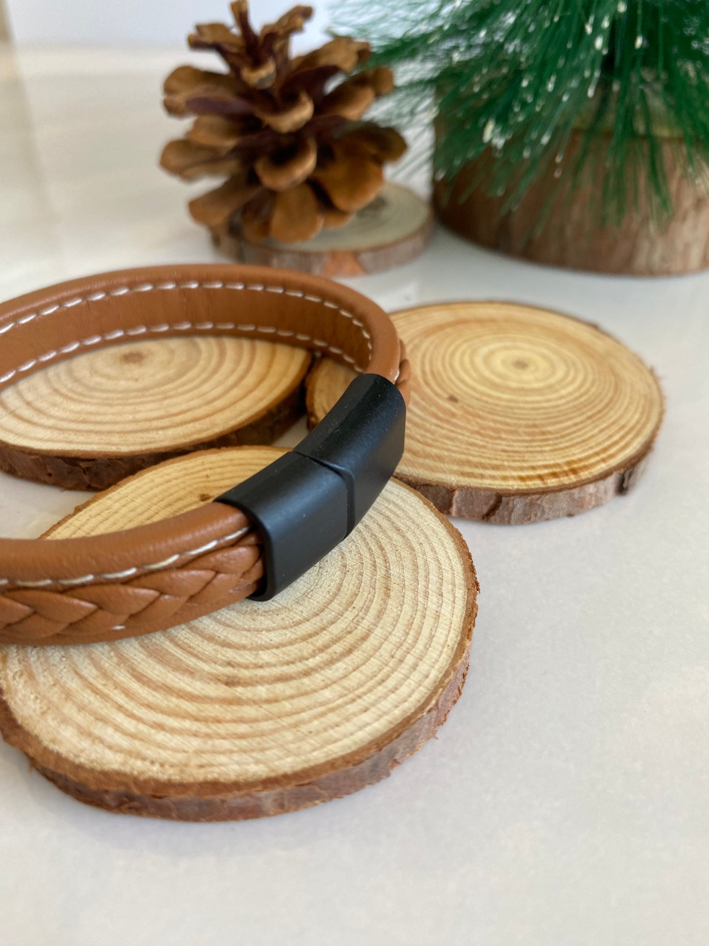 Pulsera camel trenzada • eco cuero 13mm - 21 cms largo
