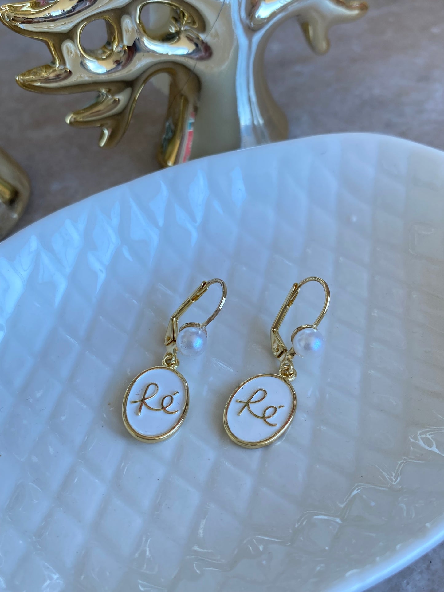 Aros Fe ovalo esmaltado blanco