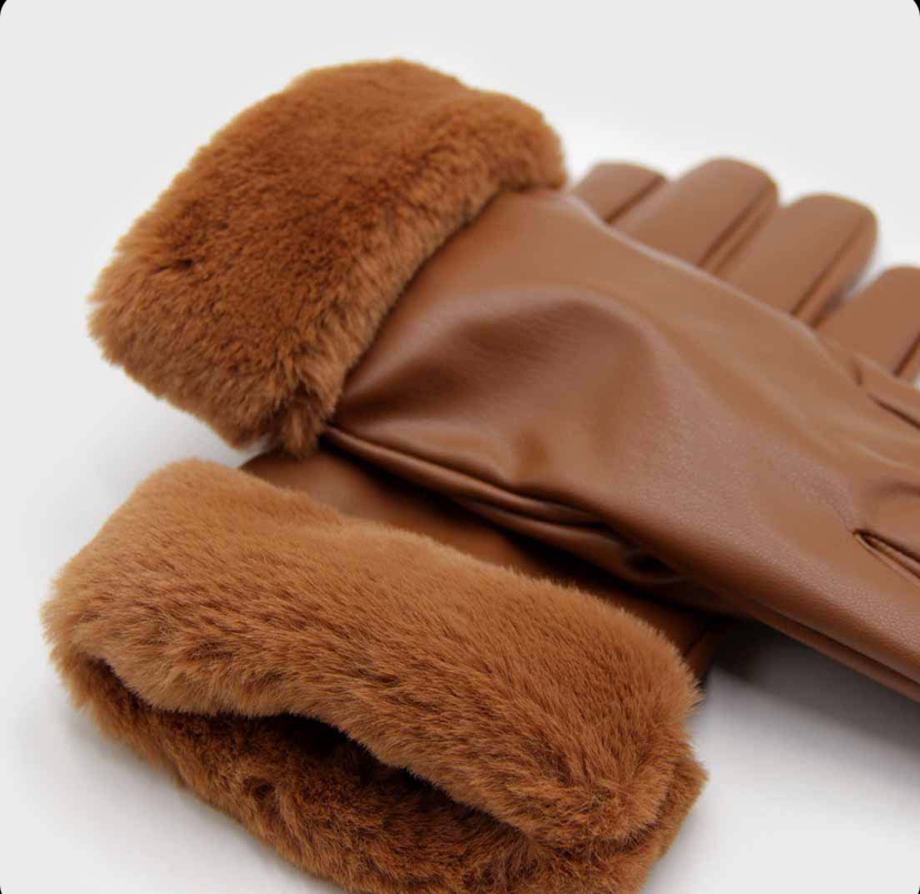 Guantes negros de Camel