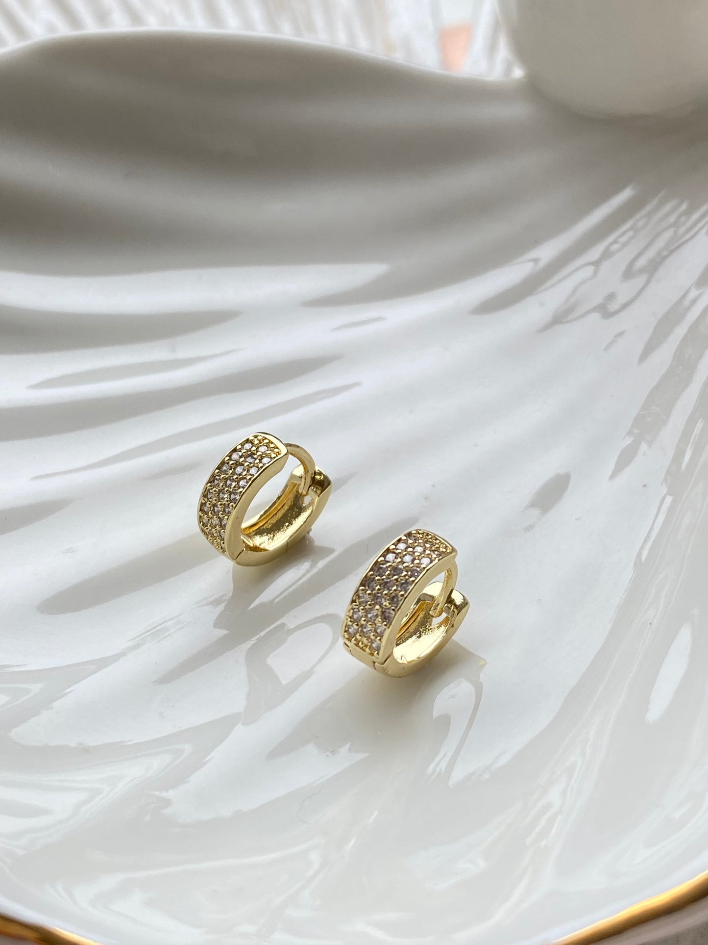 Aros argollas microcircones rodio
