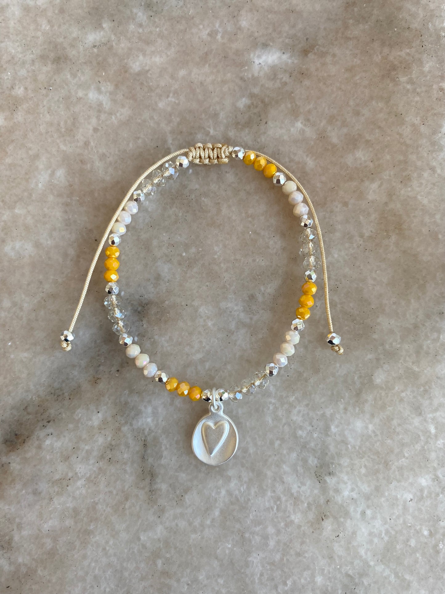 Pulsera ajustable Corazón Ovalo Baño Plata y Cristales Checos Colores