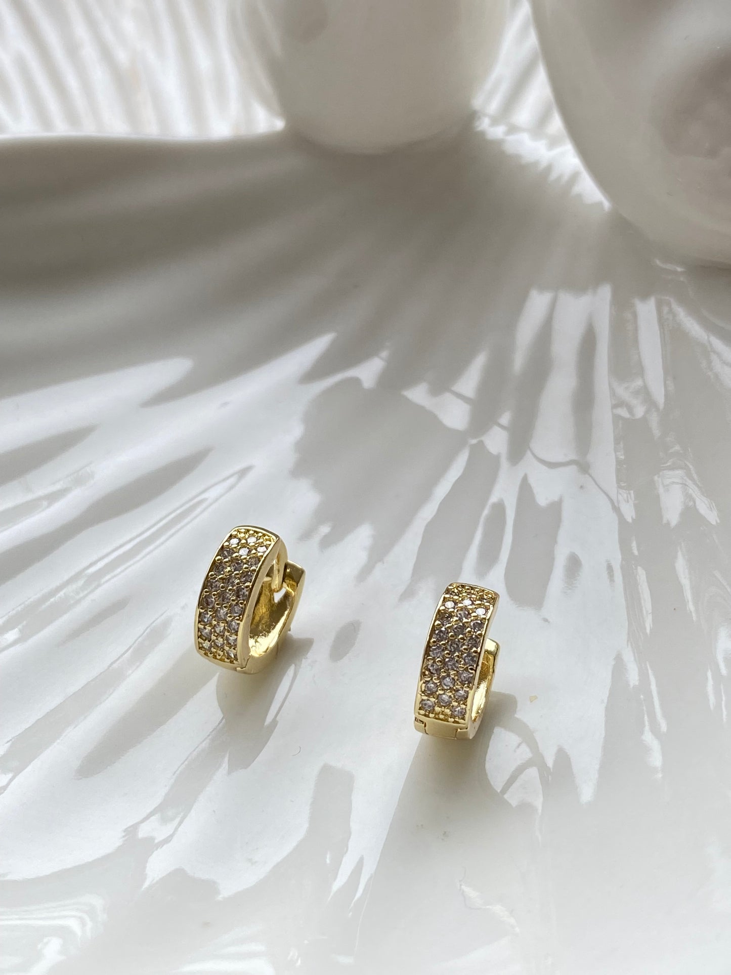 Aros argollas microcircones rodio