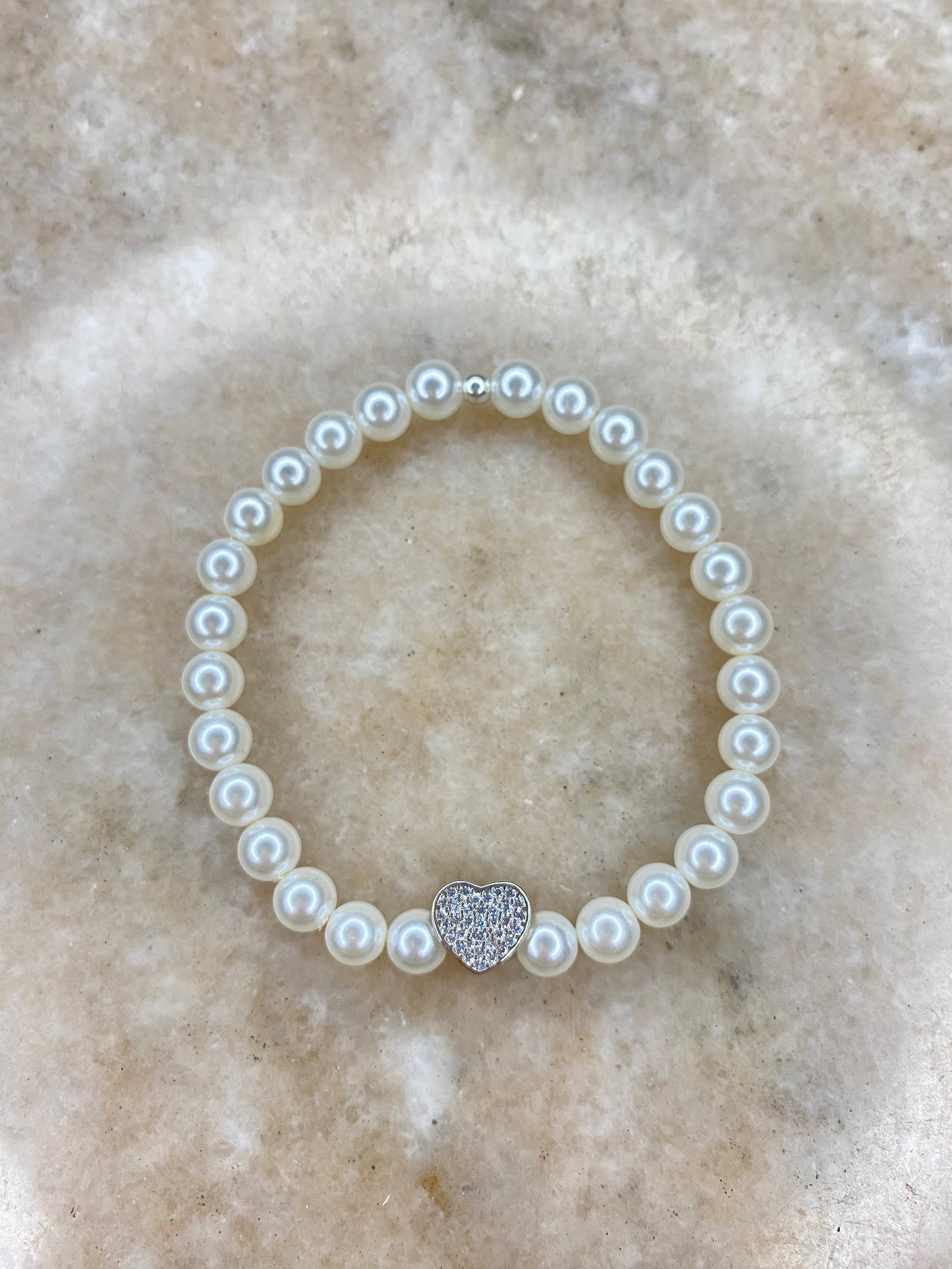 Pulsera Perlas Swaroski Corazon plateado microcircones