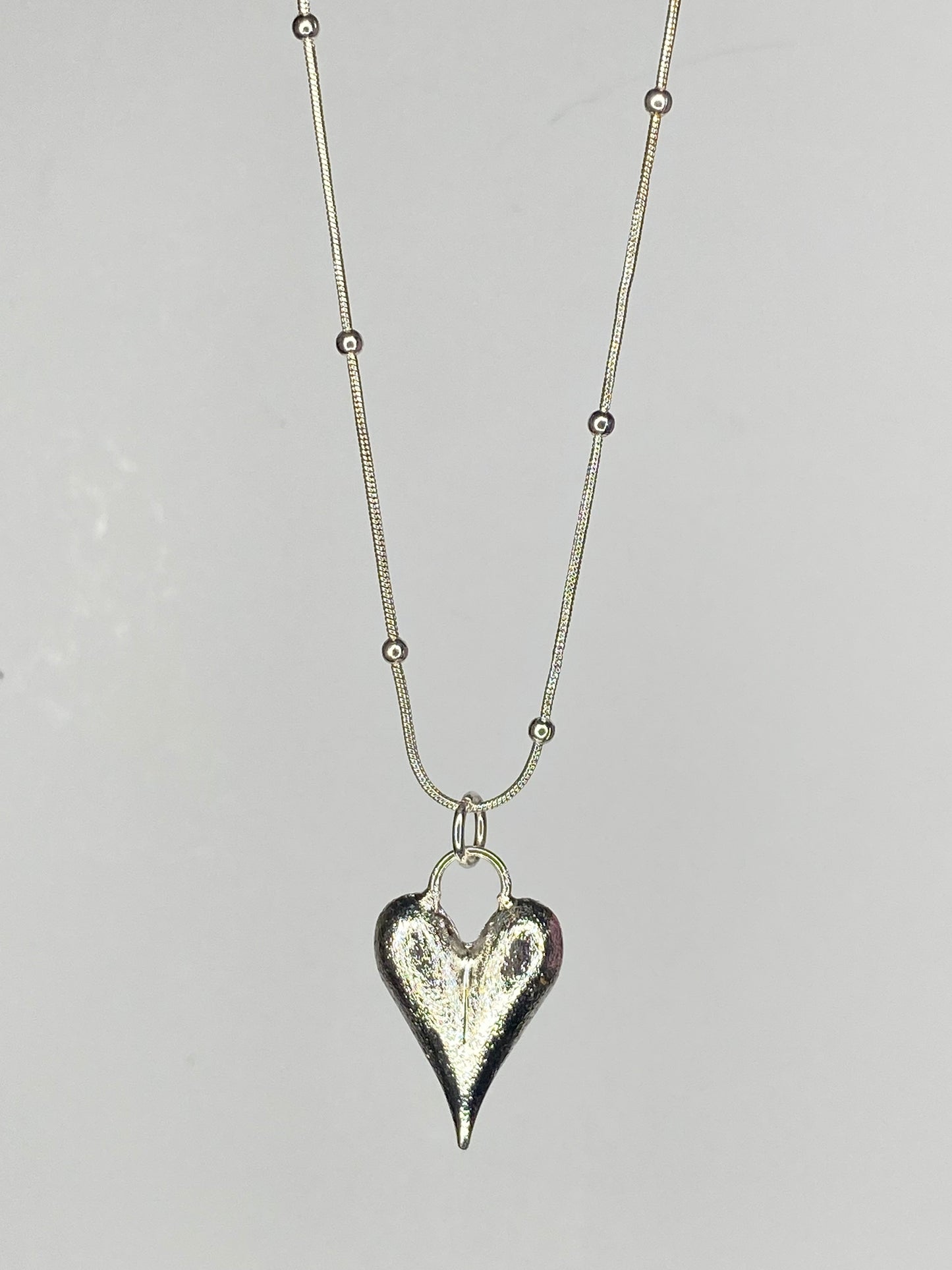 Collar Corazón Y Cadena baño de Plata