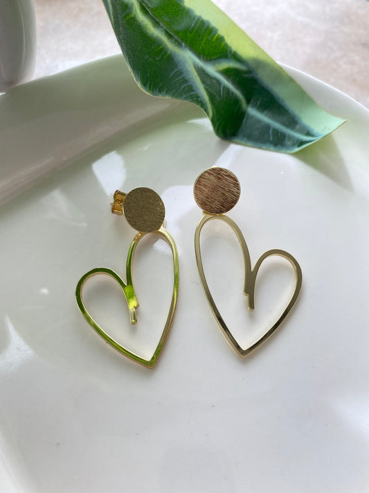 Aros Corazón Ladeado Baño Oro 18 Kl