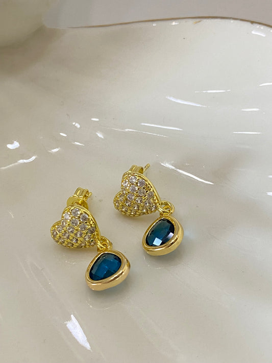 Aros amada microcircones y gema azul