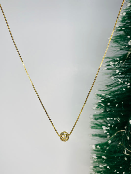 Collar Ajustable esfera baño oro y Circones