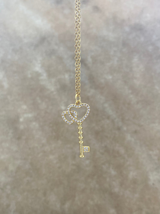 Collar Llave De Amor Microcircones Baño De Oro Con Cadena De Acero