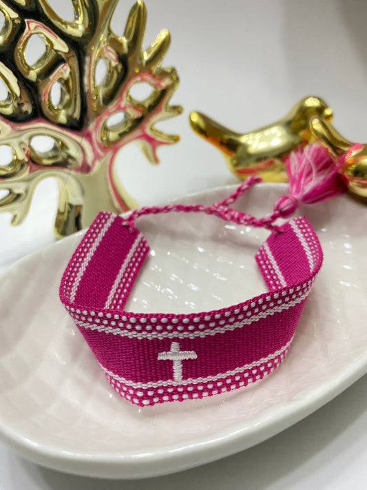 Pulsera Fe Esencial tejida fucsia