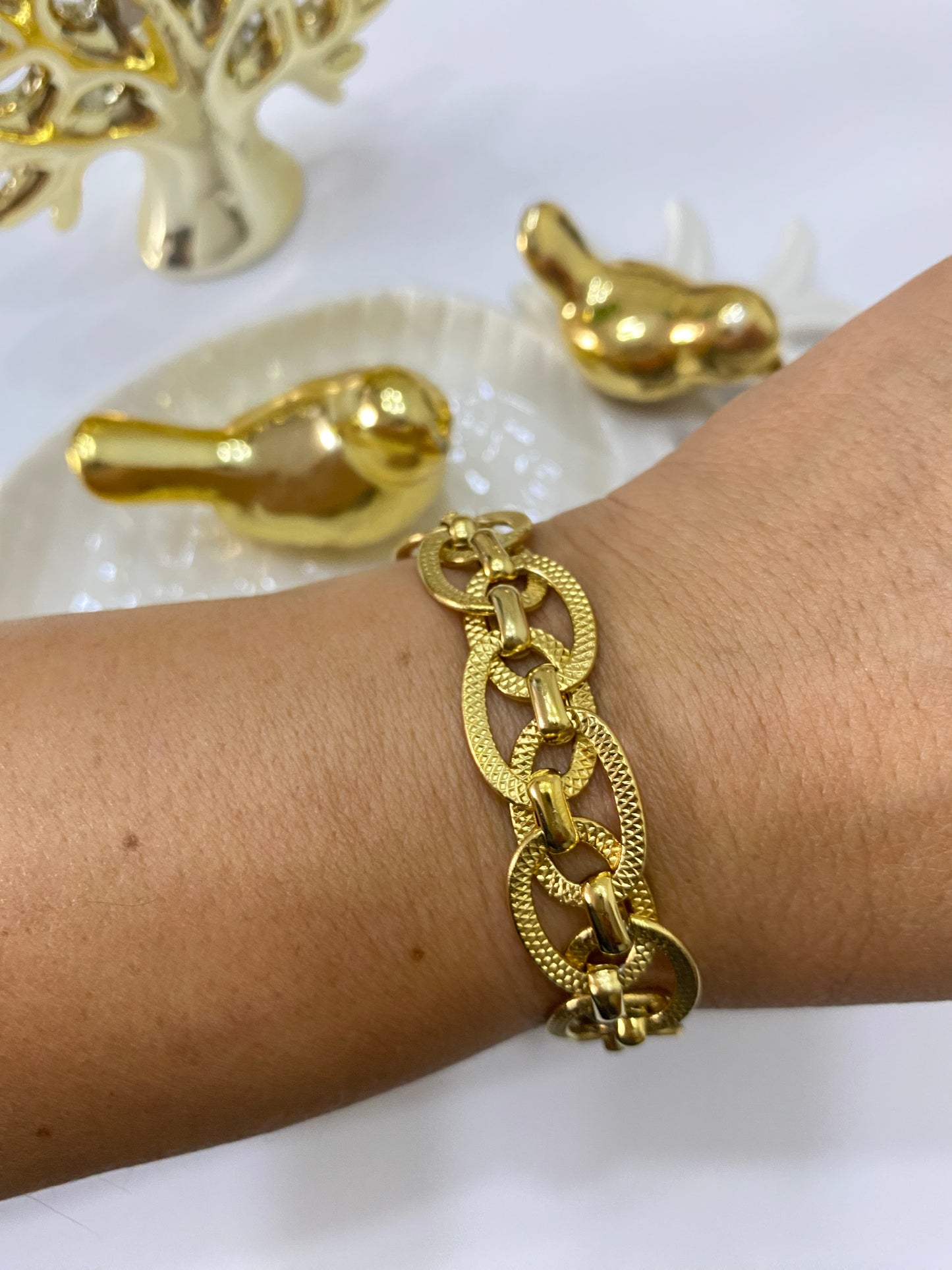 Pulsera eslabones de amor dorada acero
