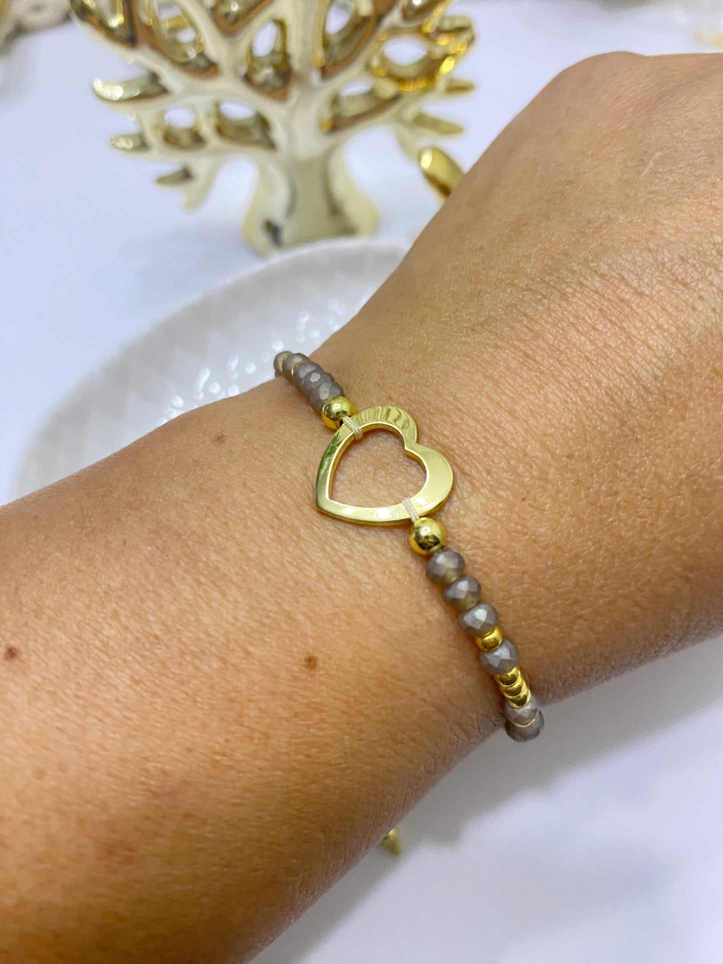 Pulsera amor verdadero cristales  y baño oro • ajustable