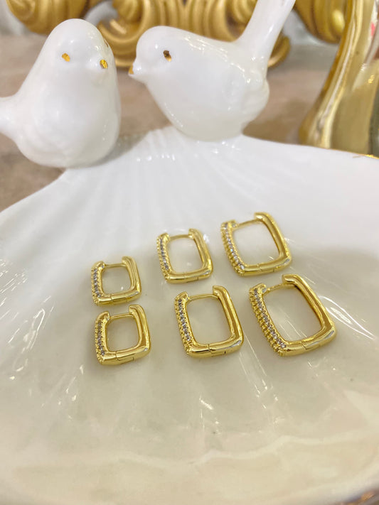Argolla rectangular microcircones 12 mm baño de oro 18kl