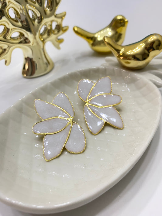 Aros acero Flor Abanico esmalte blanco