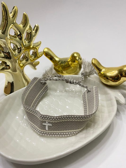 Pulsera Fe Esencial tejida gris