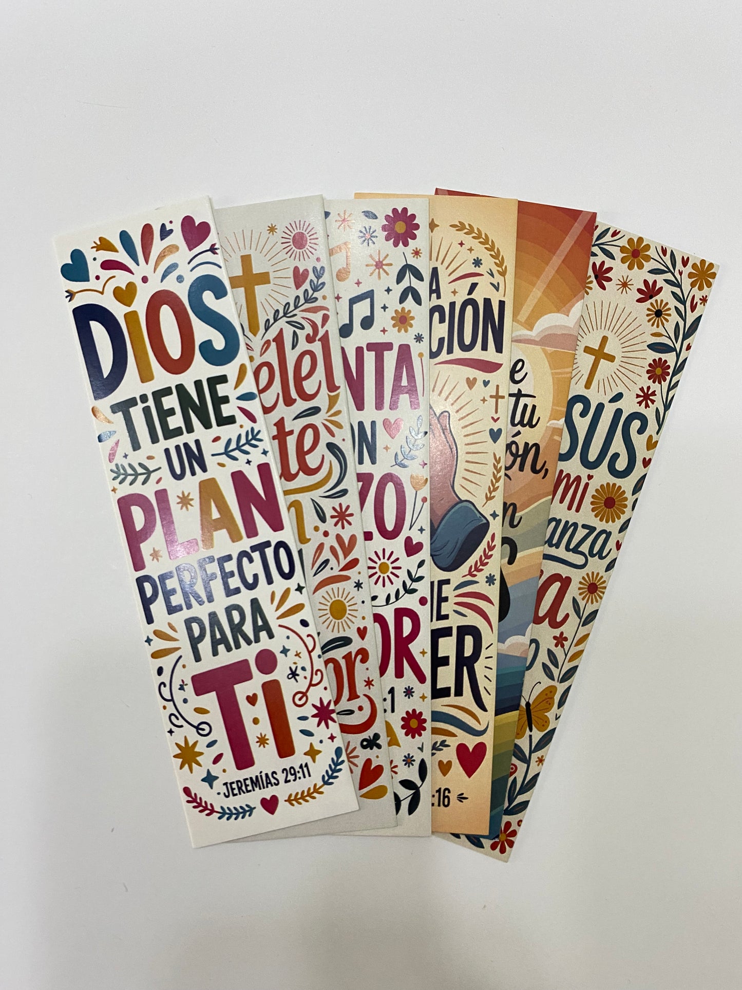 Set 6 separadores de Libros 4x15 cms  “Dios tiene planes Perfectos”