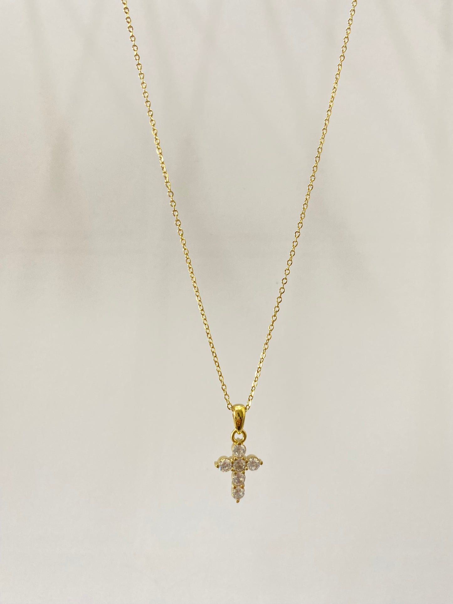 Collar cruz circones blancos y Cadena de acero 45 + 5 cms