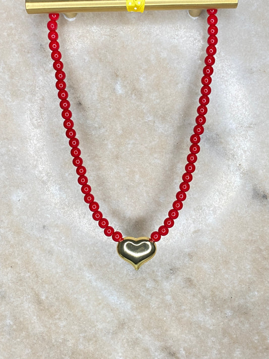 Collar Amor profundo piedras jade rojo