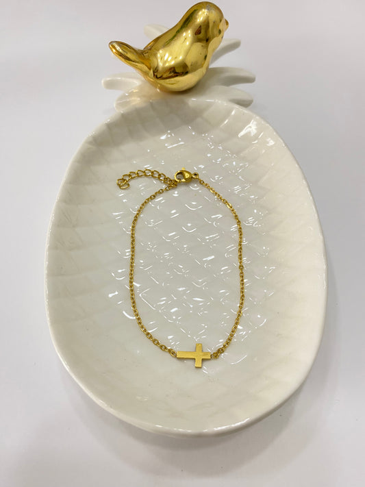 Pulsera cruz de acero dorado